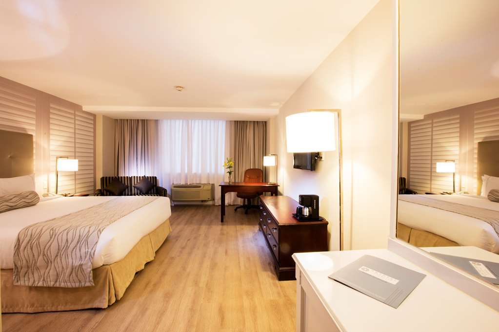 Krystal Urban Guadalajara Hotel Kamer foto
